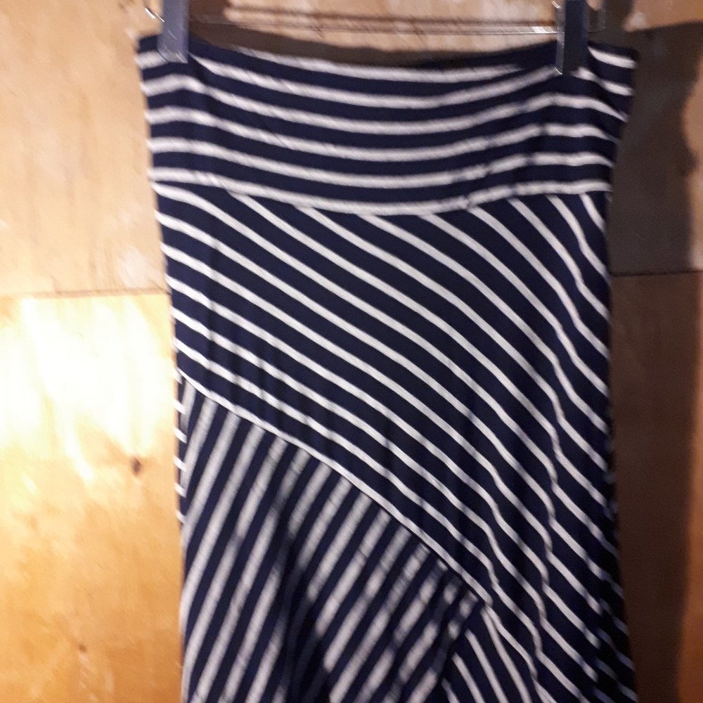 maxi skirt
